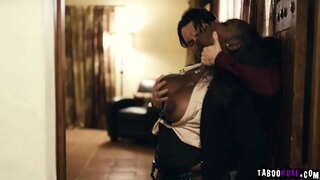 Извращенный шона ватыж дене алал пачемыш секс риэлторша клиентна ыштен, а вара мӧҥгеш налын