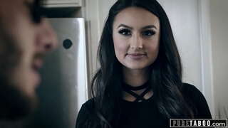 Eliza Ibarra Ni Mwanasheria Kwamba Mahitaji Ya Jogoo